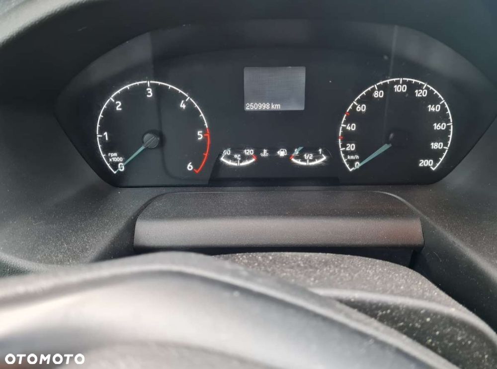 Ford Transit Custom - 10