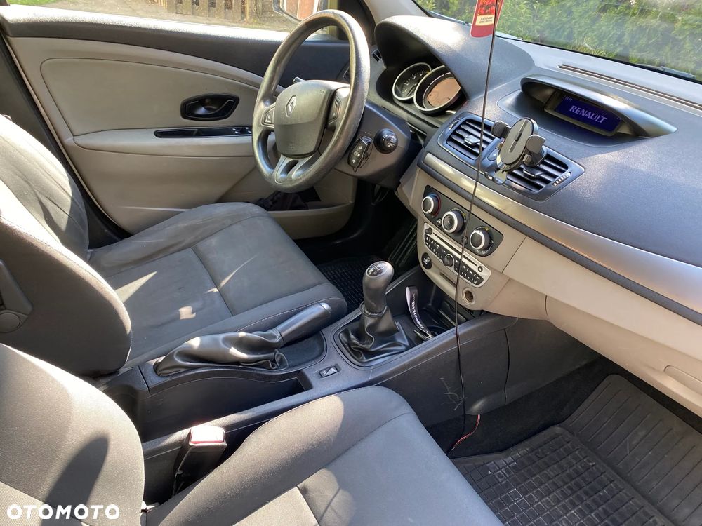 Renault Megane 1.5 dCi Generation - 10