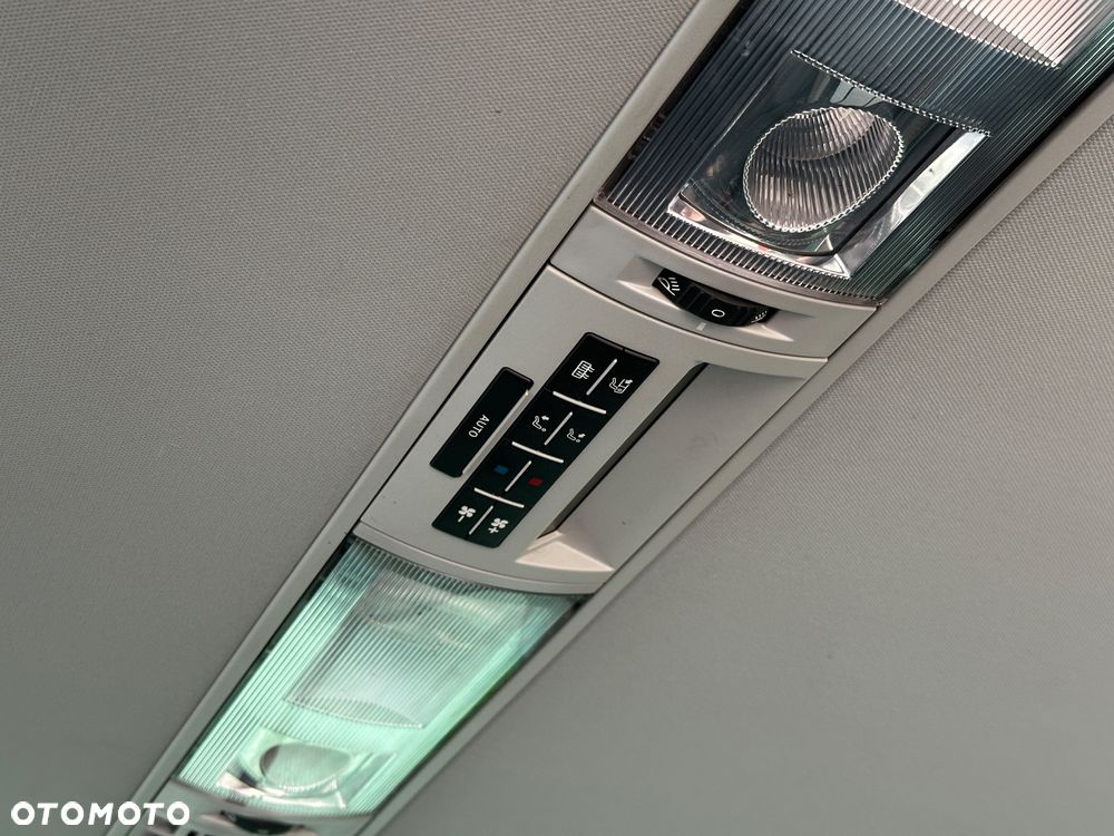 Volkswagen Multivan TDI L1 Highline 4Motion - 36