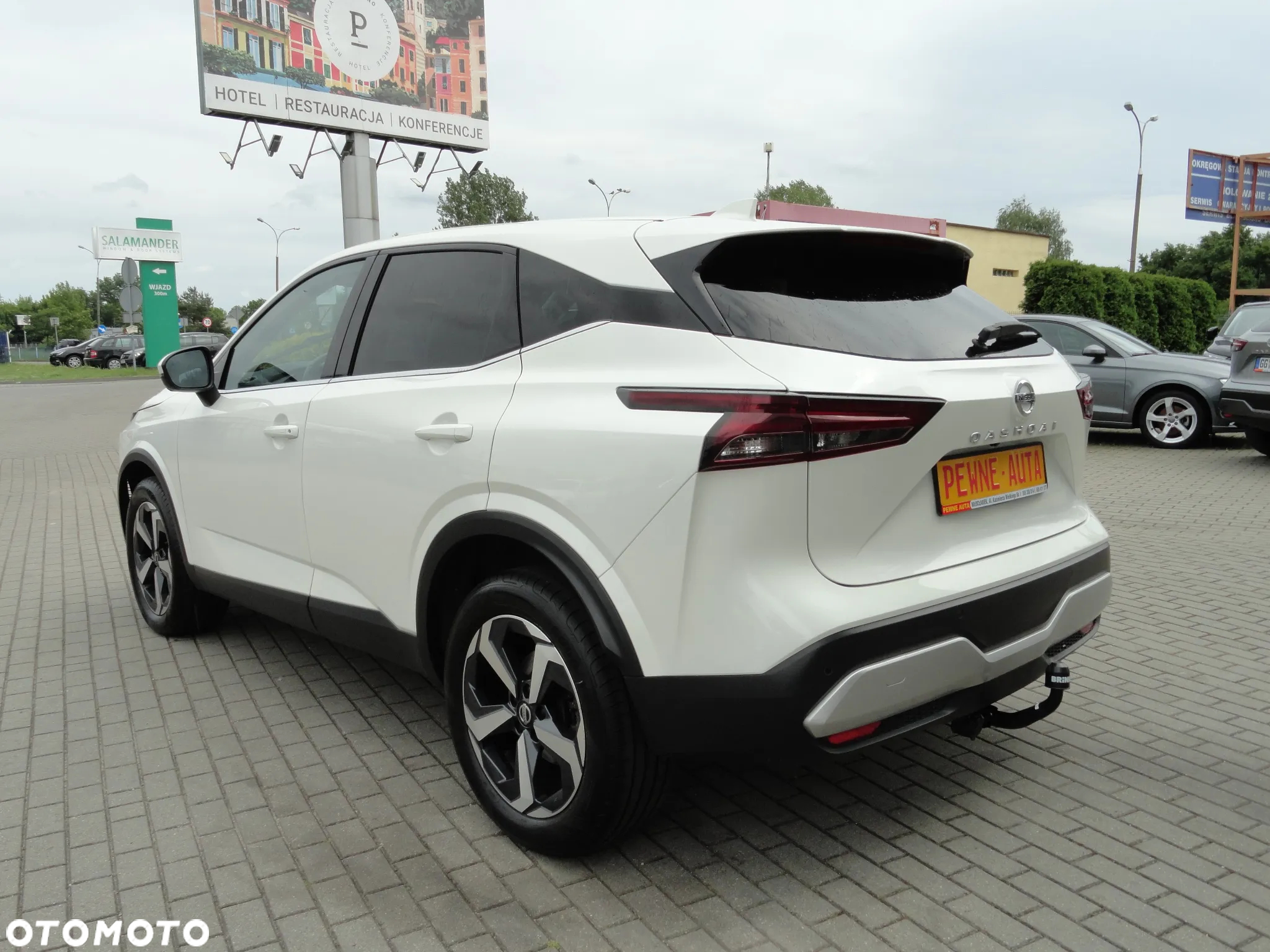 Nissan Qashqai 1.3 DIG-T MHEV Xtronic N-Connecta - 6