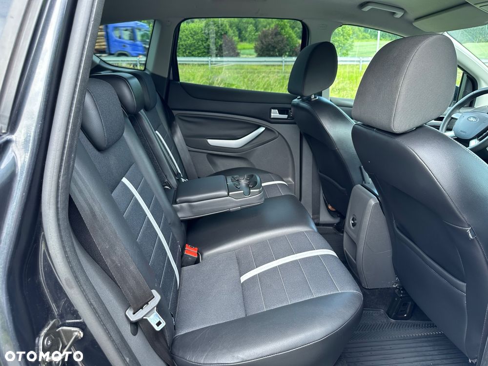 Ford Kuga 2.0 TDCi 4x4 Champions Edition - 13