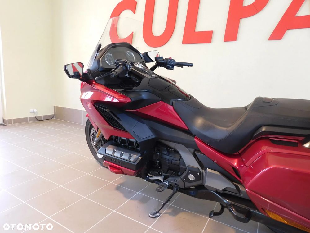 Honda GL - 10