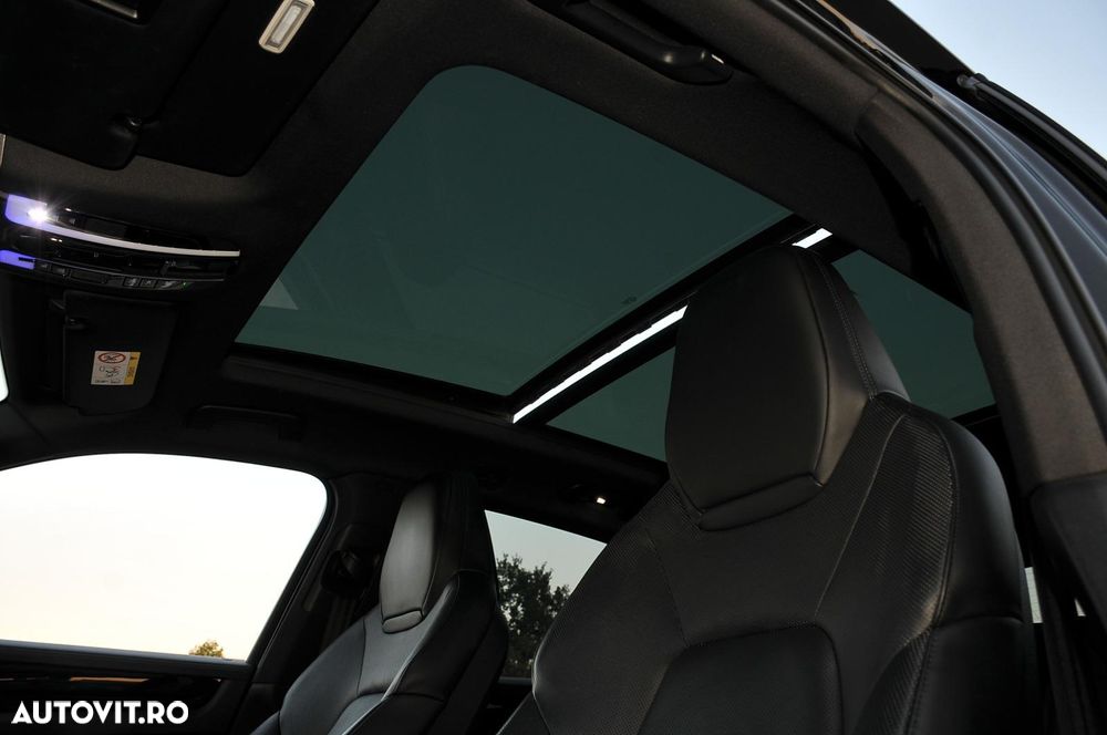 Porsche Cayenne - 12