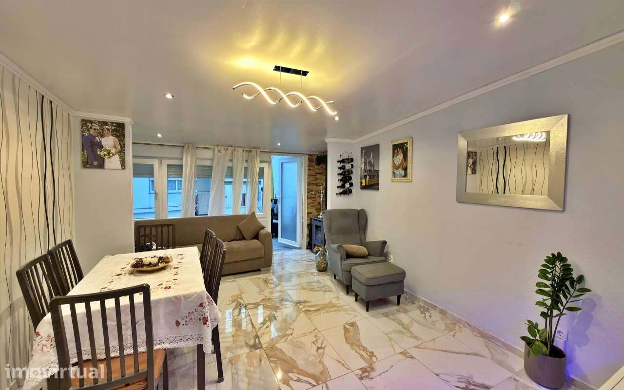Andar Moradia T3 com terraço e Churrasqueira - Grande imagem: 2/28