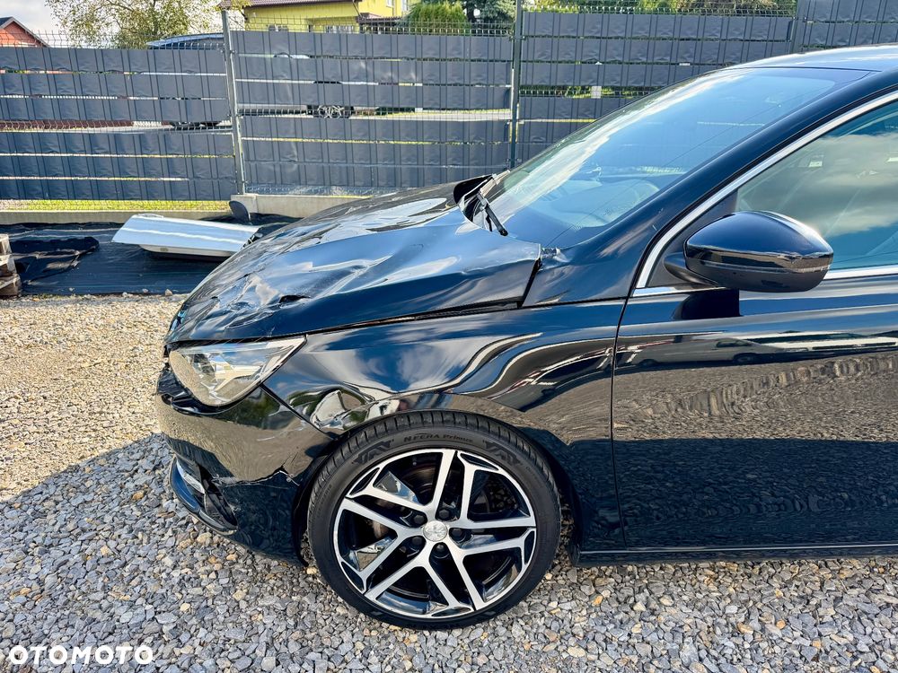 Peugeot 308 - 10