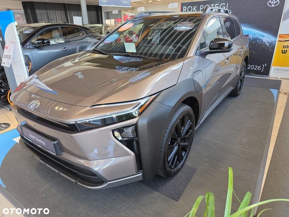 Toyota bZ4X - 1