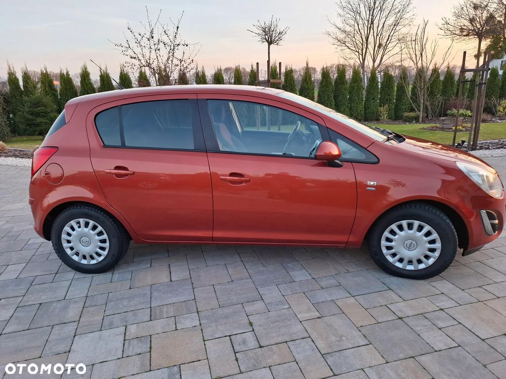 Opel Corsa 1.4 16V Satellite - 23