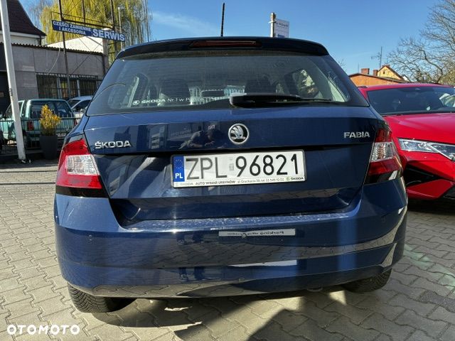 Skoda Fabia 1.2 TSI Drive DSG - 6