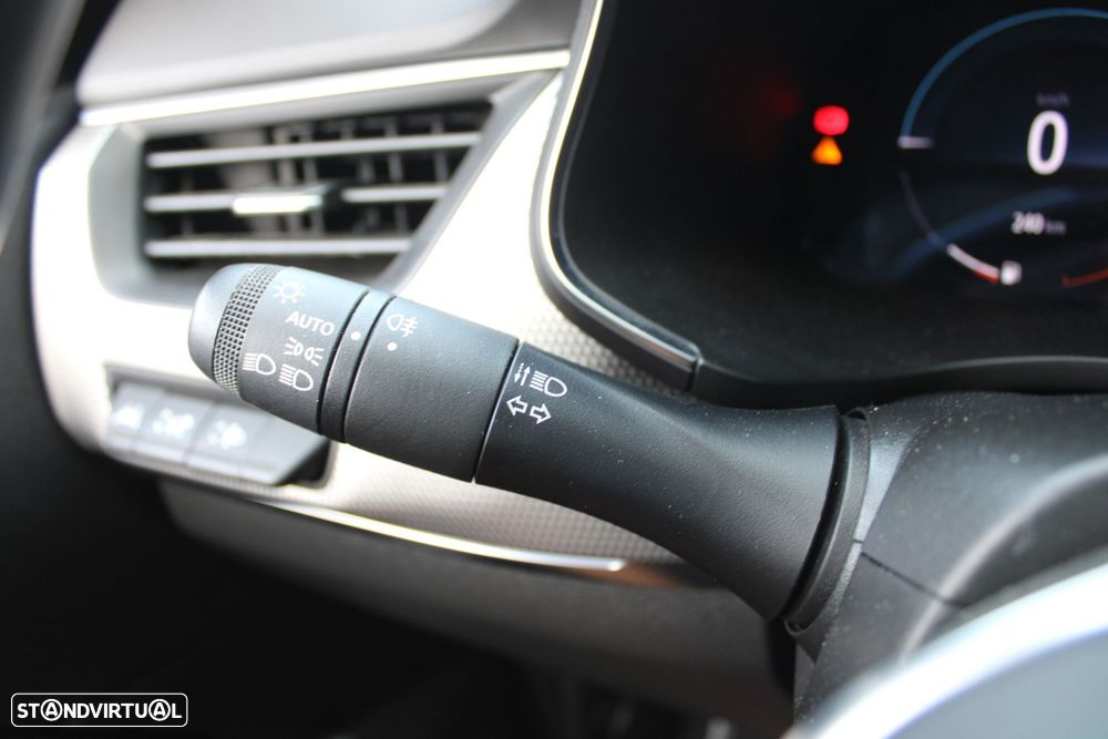 Renault Arkana 1.6 E-Tech Intens - 24
