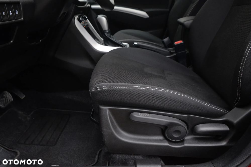 Suzuki SX4 S-Cross 1.4 T Elegance Sun 4WD - 39