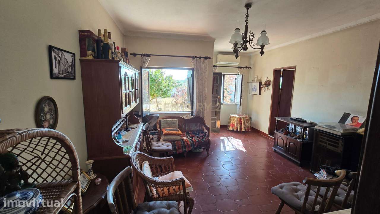 Moradia em Terreno Amplo em Brejos de Azeitão - Grande imagem: 4/17