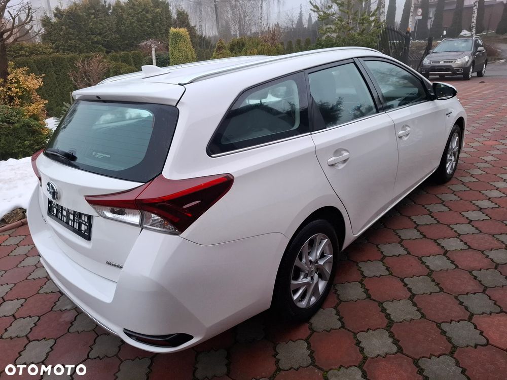 Toyota Auris - 6