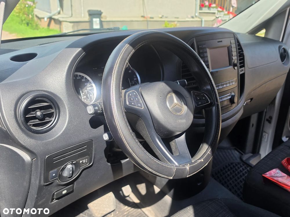 Mercedes-Benz Vito - 11