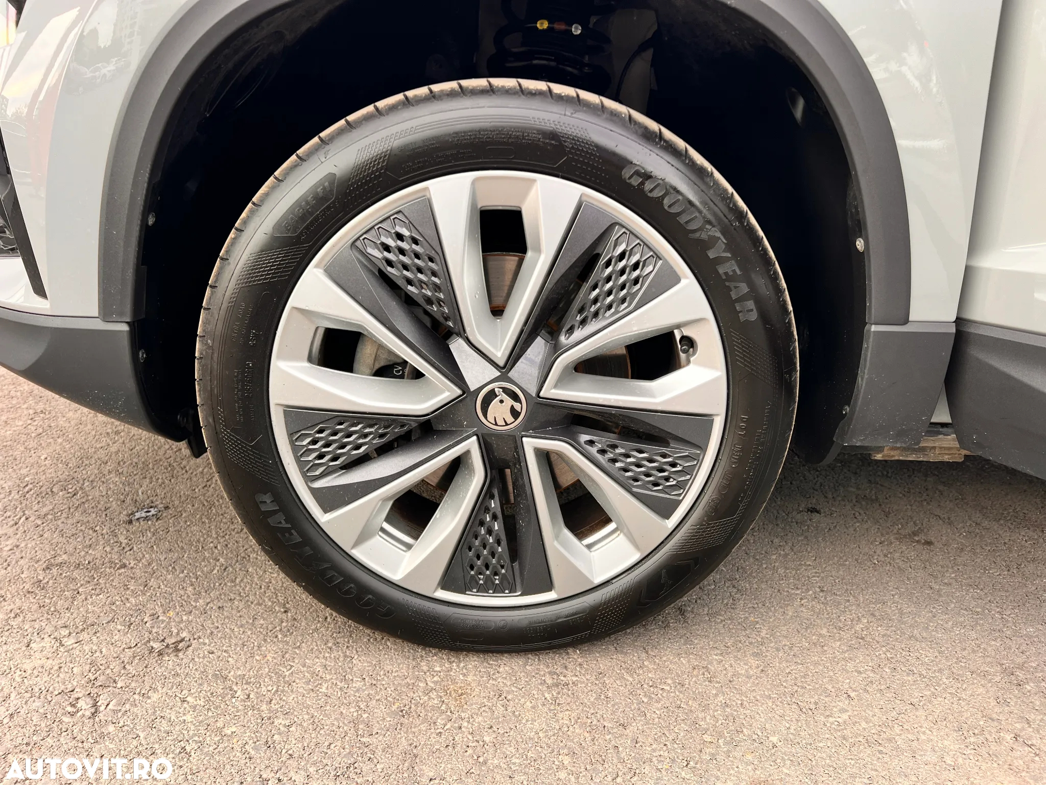 Skoda Karoq 1.5 TSI DSG Style - 9