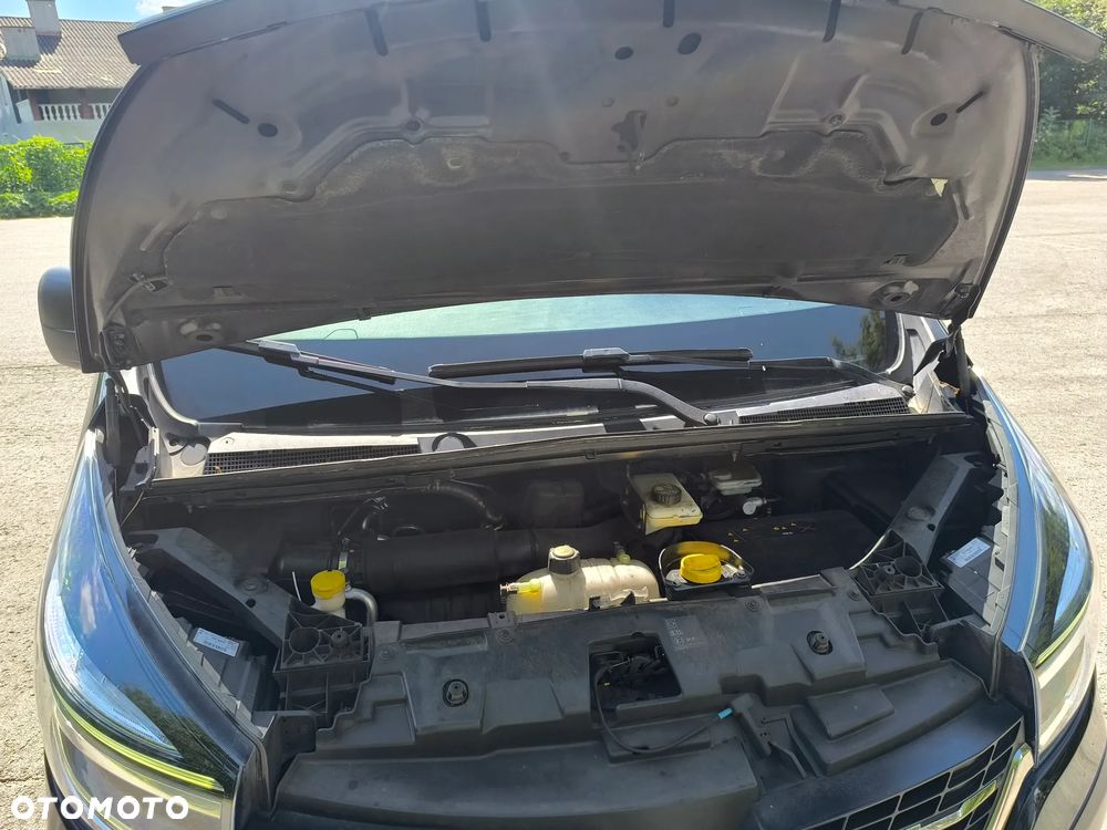 Renault Trafic Grand SpaceClass 2.0 dCi EDC - 38