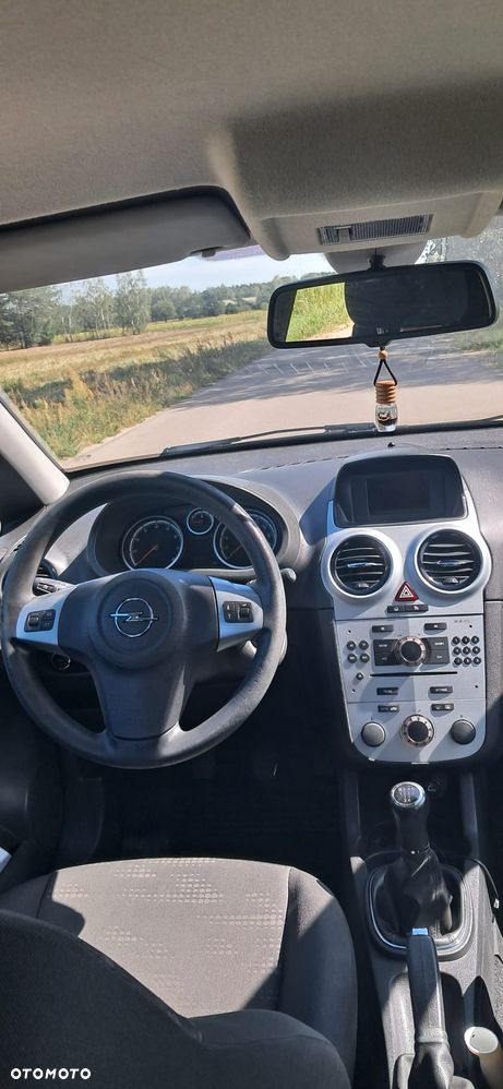 Opel Corsa - 5