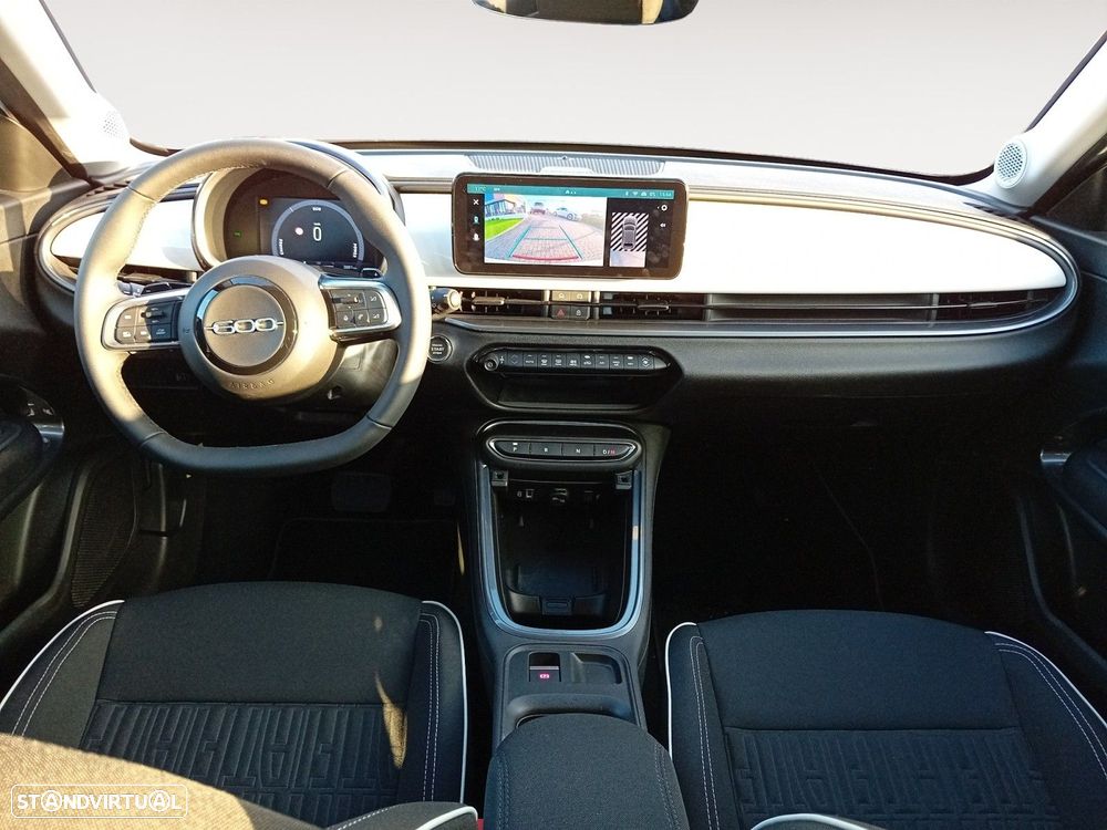 Fiat 600 1.2 Hybrid - 10