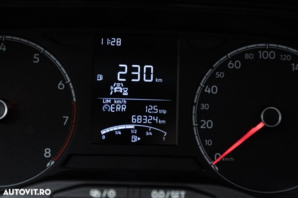 Volkswagen Polo 1.0 Comfortline - 23