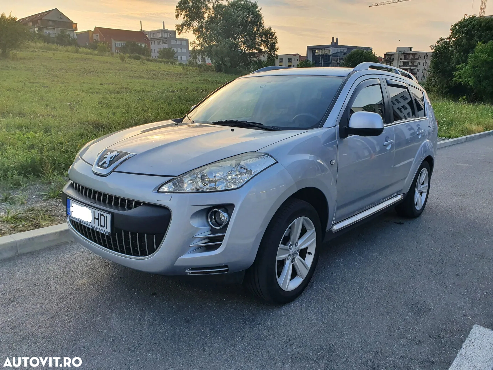 Peugeot 4007 HDI FAP 7-Sitzer Platinum - 9