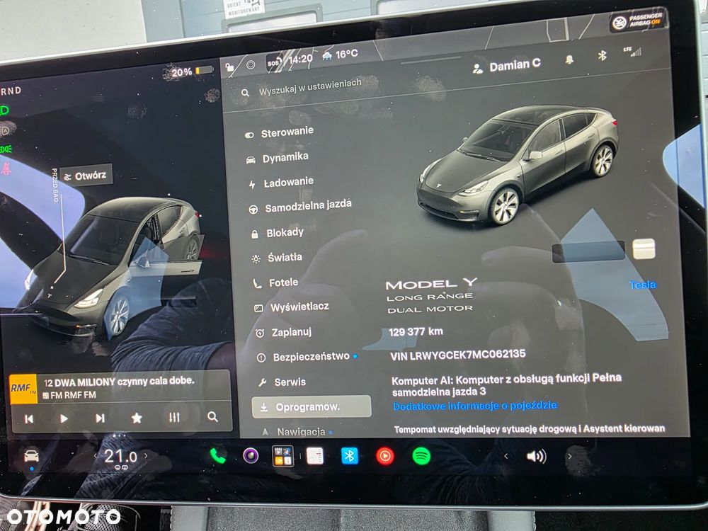 Tesla Model Y Long Range AWD - 29