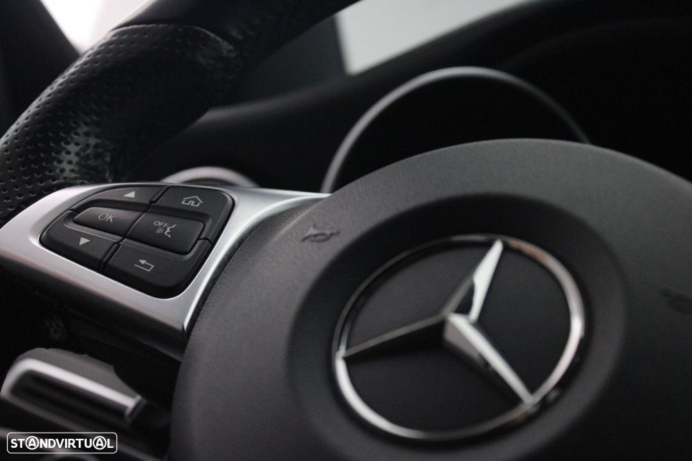 Mercedes-Benz c-200 d AMG Line Aut. - 11