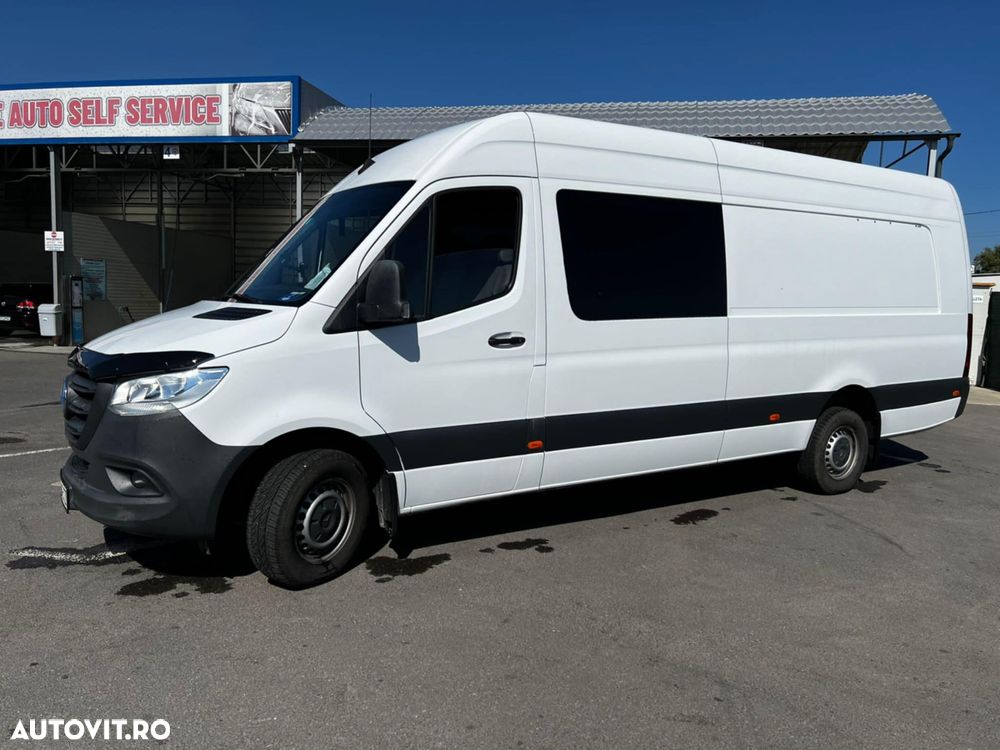 Mercedes-Benz Sprinter - 4