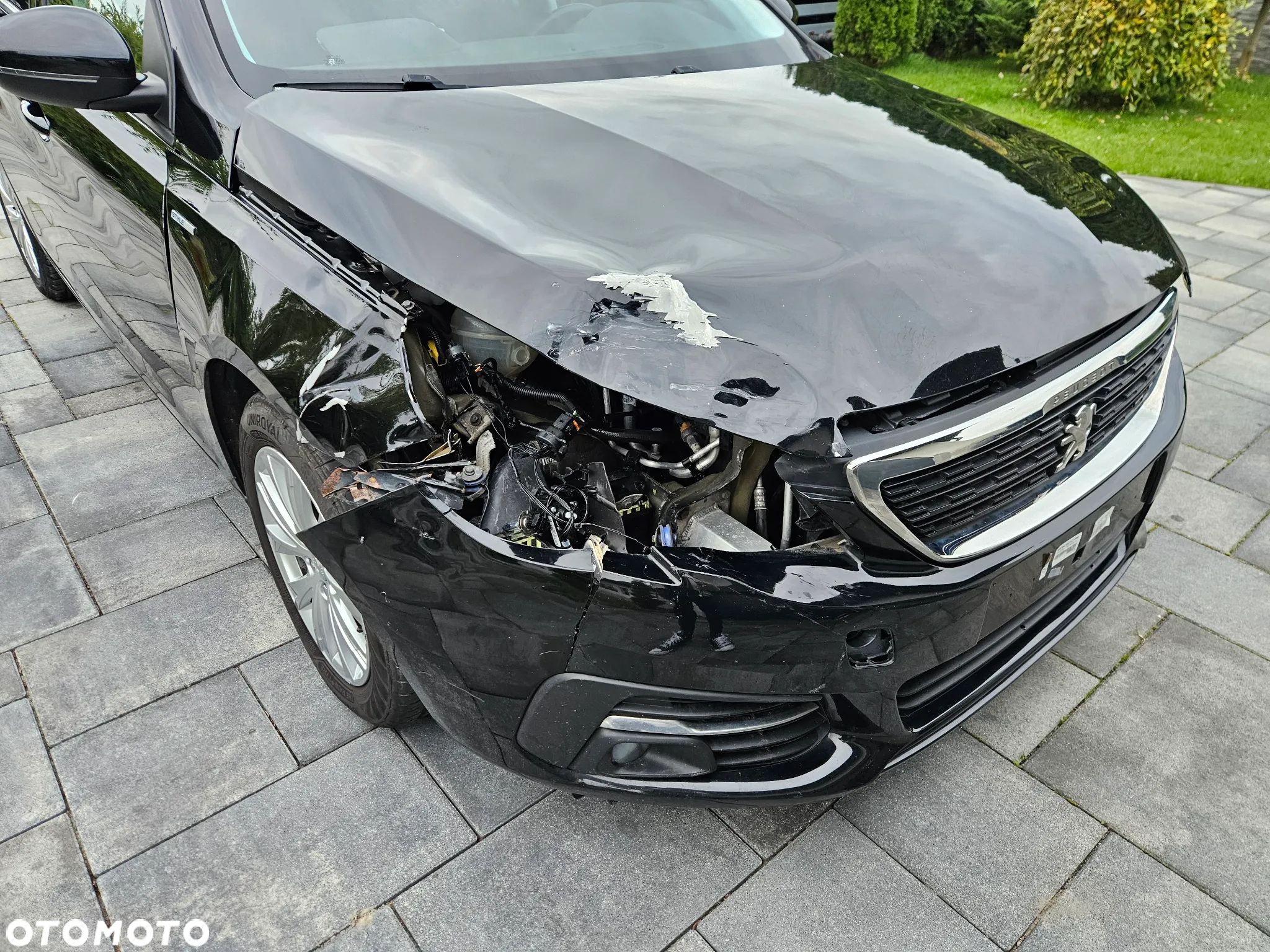 Peugeot 308 1.2 PureTech Allure S&S - 24