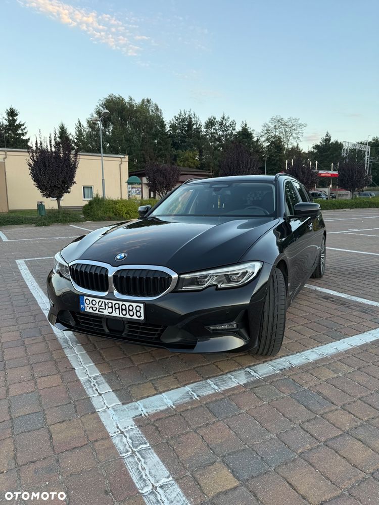 BMW Seria 3 320d - 8