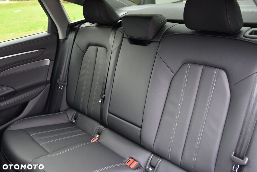 Audi A6 Limousine - 14