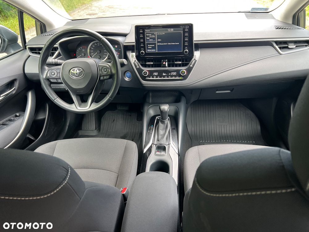 Toyota Corolla 1.8 Hybrid Active - 24