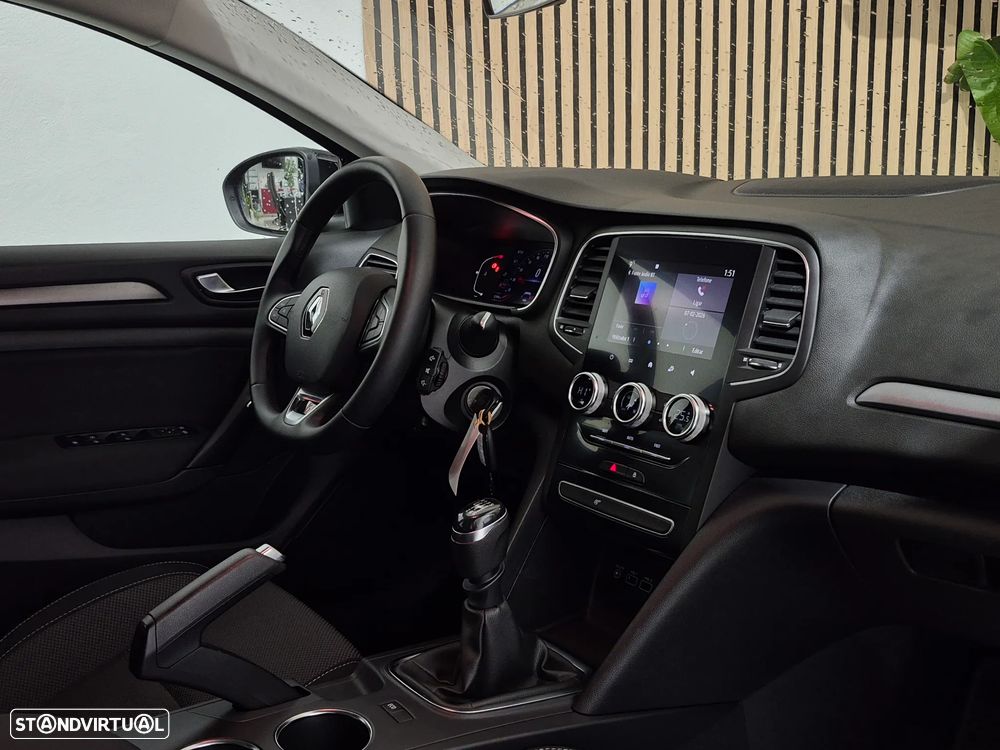 Renault Mégane Sport Tourer 1.5 Blue dCi Equilibre - 25
