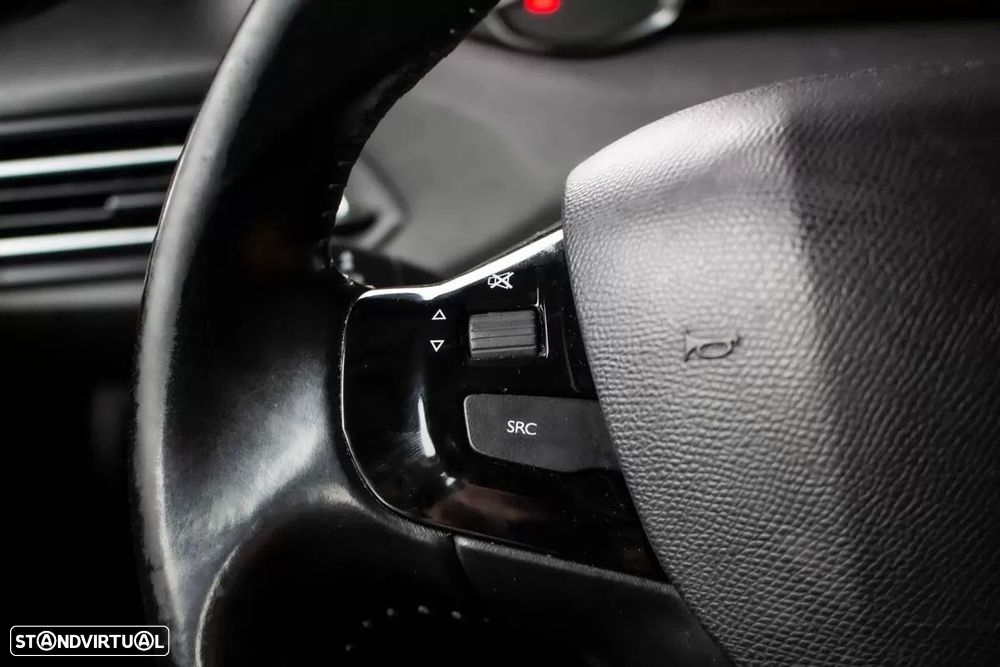 Peugeot 308 SW - 13