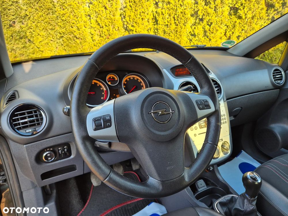 Opel Corsa 1.4 16V EcoFLEX Start-Stop 150 Jahre - 27