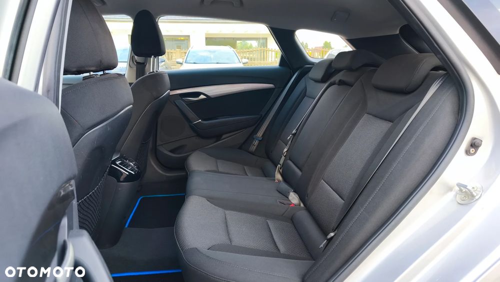 Hyundai i40 1.6 Comfort - 31