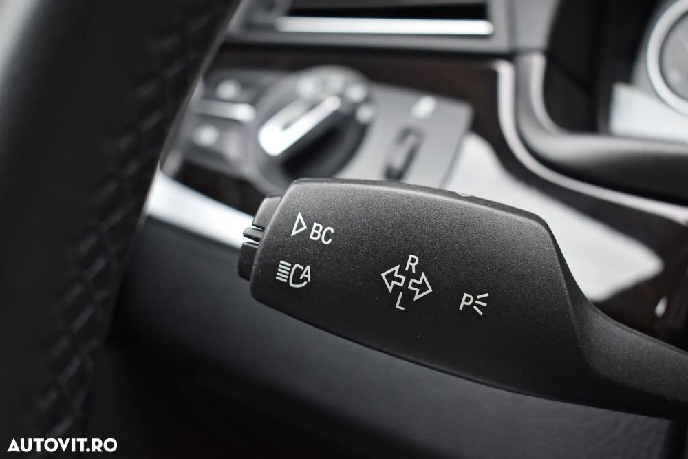 BMW Seria 5 520d Aut. Luxury Line - 21