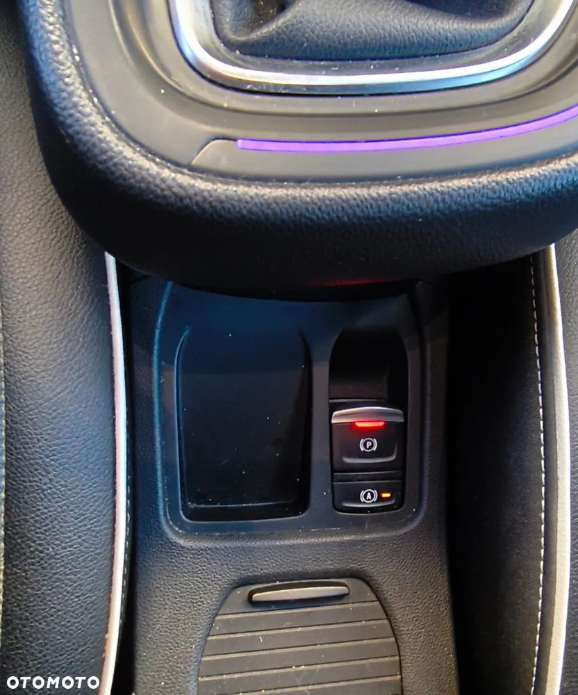 Renault Clio 1.0 TCe Intens - 9