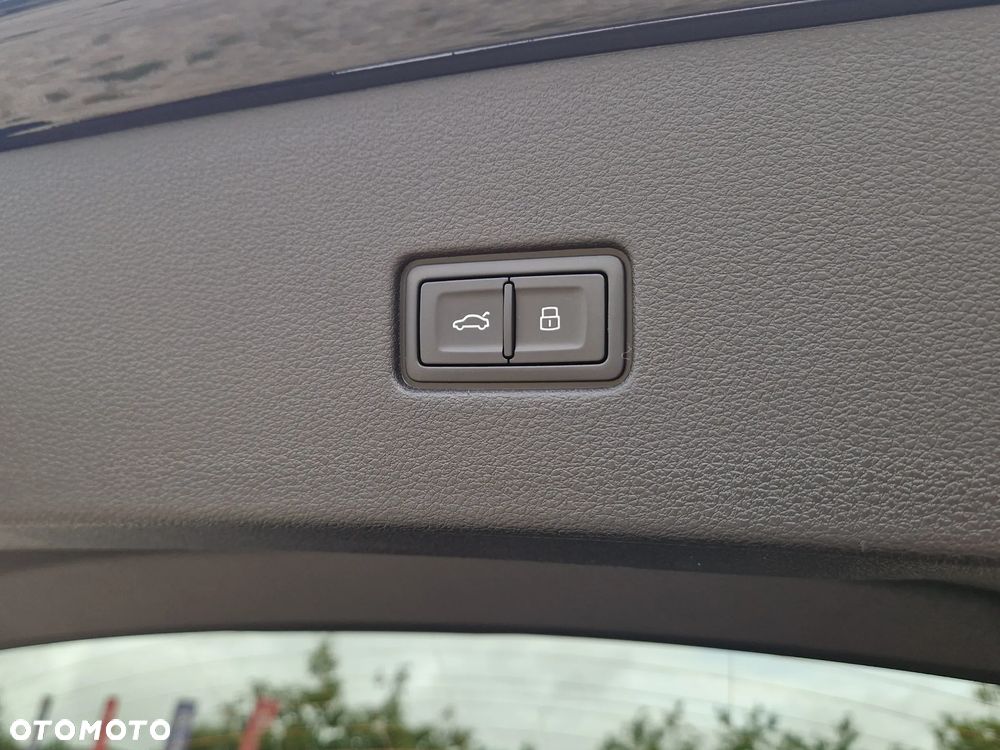 Audi Q8 50 TDI mHEV Quattro Black Edition Tiptronic - 25