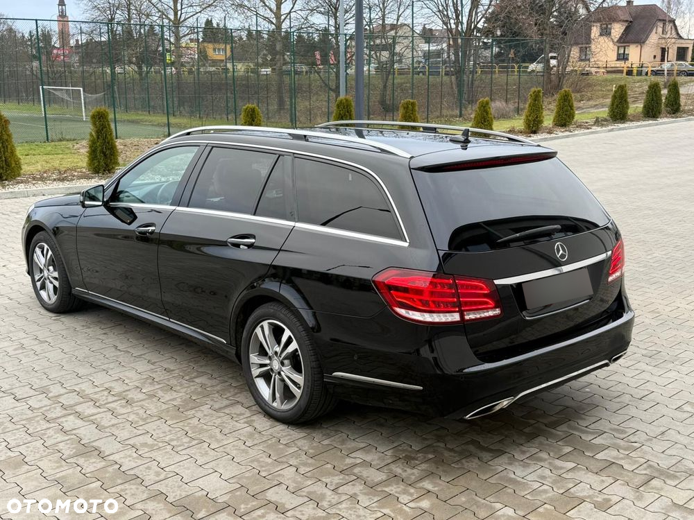 Mercedes-Benz Klasa E 350 T BlueTEC 4Matic 7G-TRONIC Avantgarde - 4