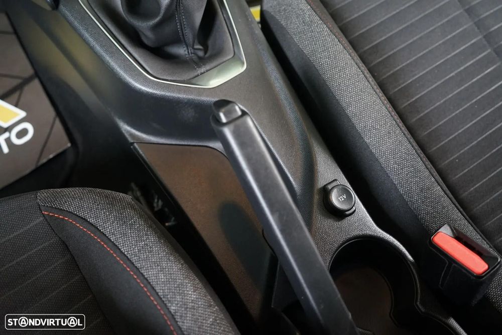 Peugeot 208 1.2 PureTech Active - 33