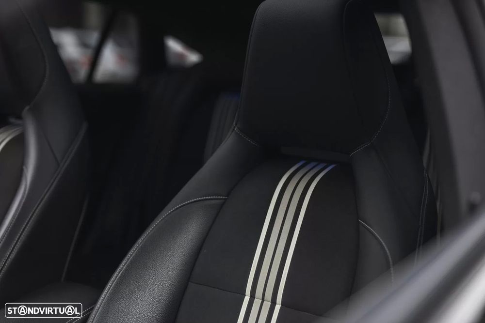 Mercedes-Benz CLA 200 d Shooting Brake AMG Line Aut. - 19