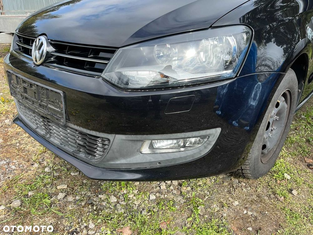 zderzak atrapa przód przedni vw polo v 5 6r0 6r 2009 -2013 lc9x kompleny spryski na lampy halogeny - 2