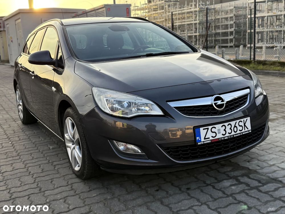 Opel Astra - 11