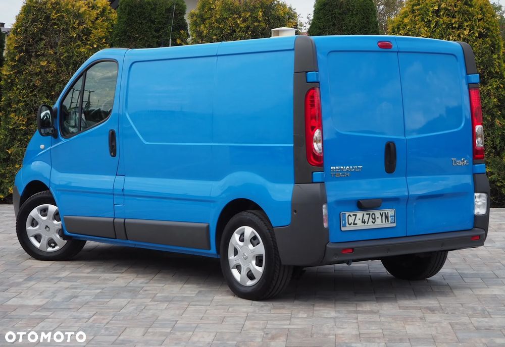 Renault TRAFIC - 13