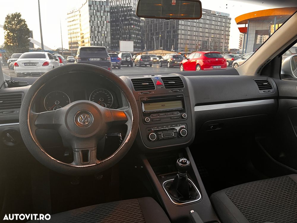 Volkswagen Jetta 1.6 TDI DPF Highline - 2