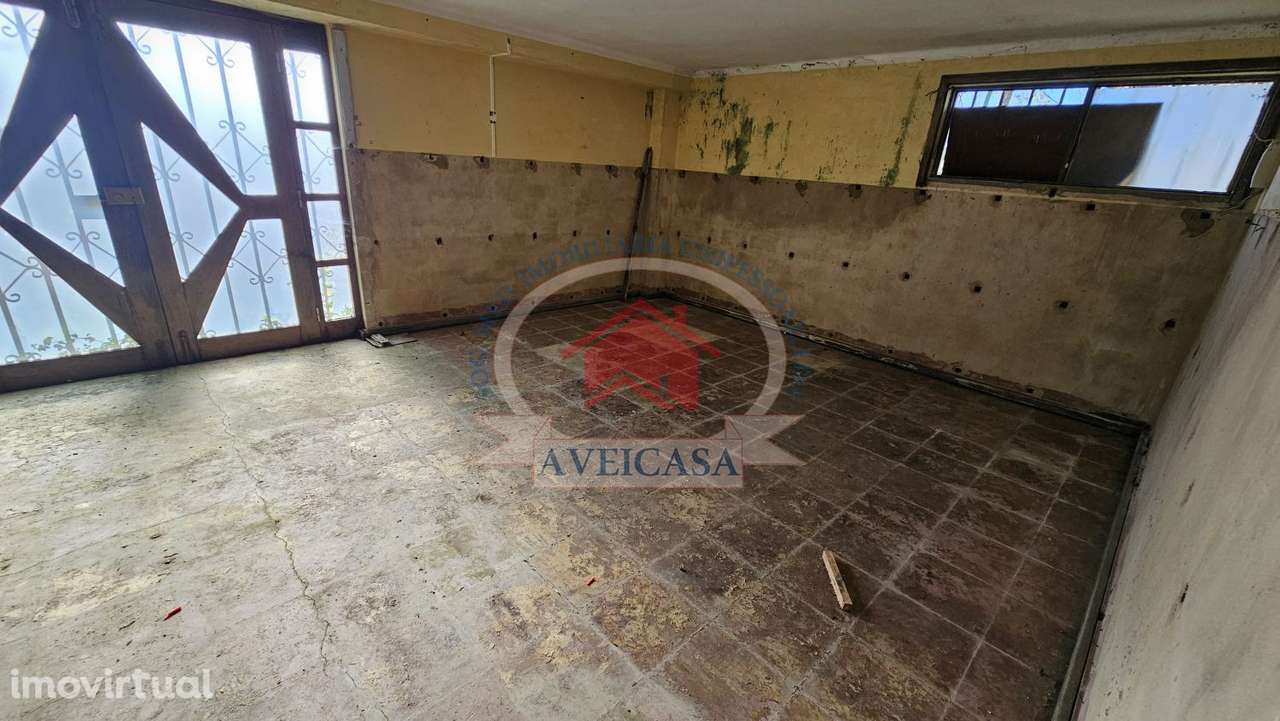Moradia em Ílhavo para recuperar - Grande imagem: 4/10