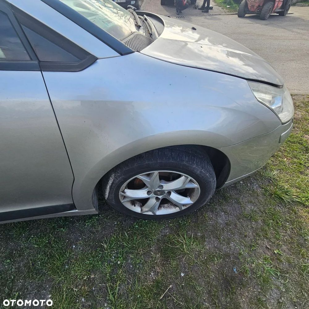 CITROEN, C4 1.6 HDI (2008r) hatchback 1,6 D 80kW / 109 KM (kod lak: ETS) - 6