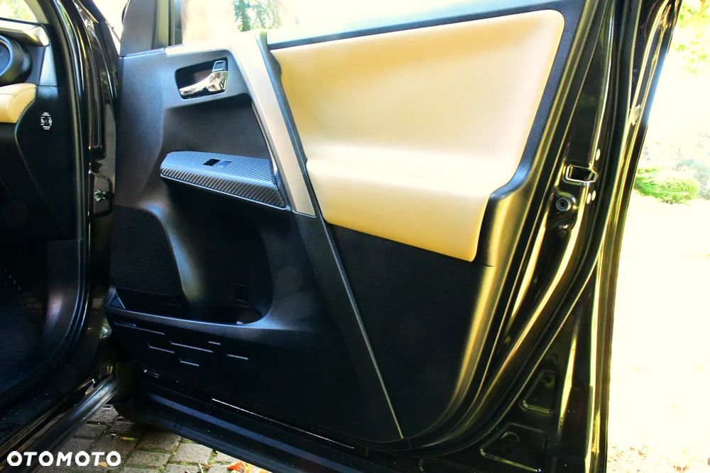 Toyota RAV4 2.0 D-4D 4x4 Executive - 36