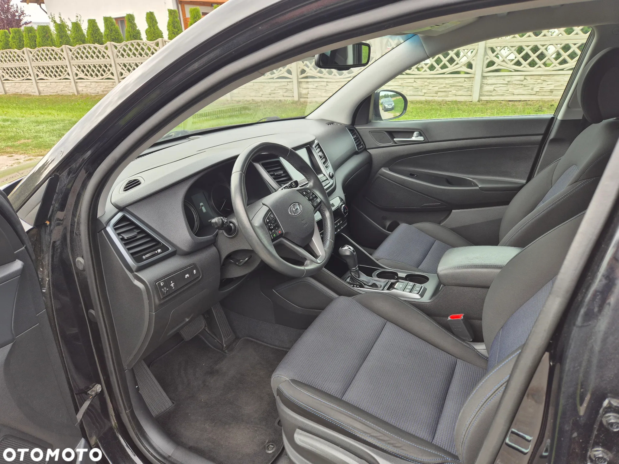 Hyundai Tucson 1.7 CRDI BlueDrive Style 2WD DCT - 11
