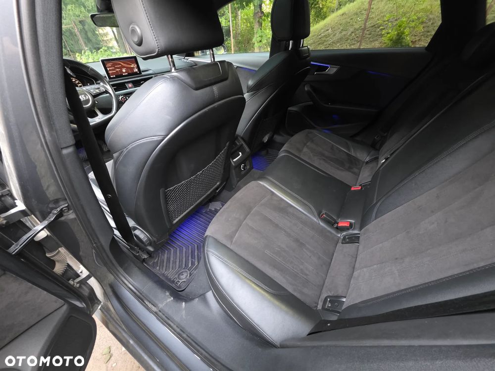 Audi A4 Avant - 13