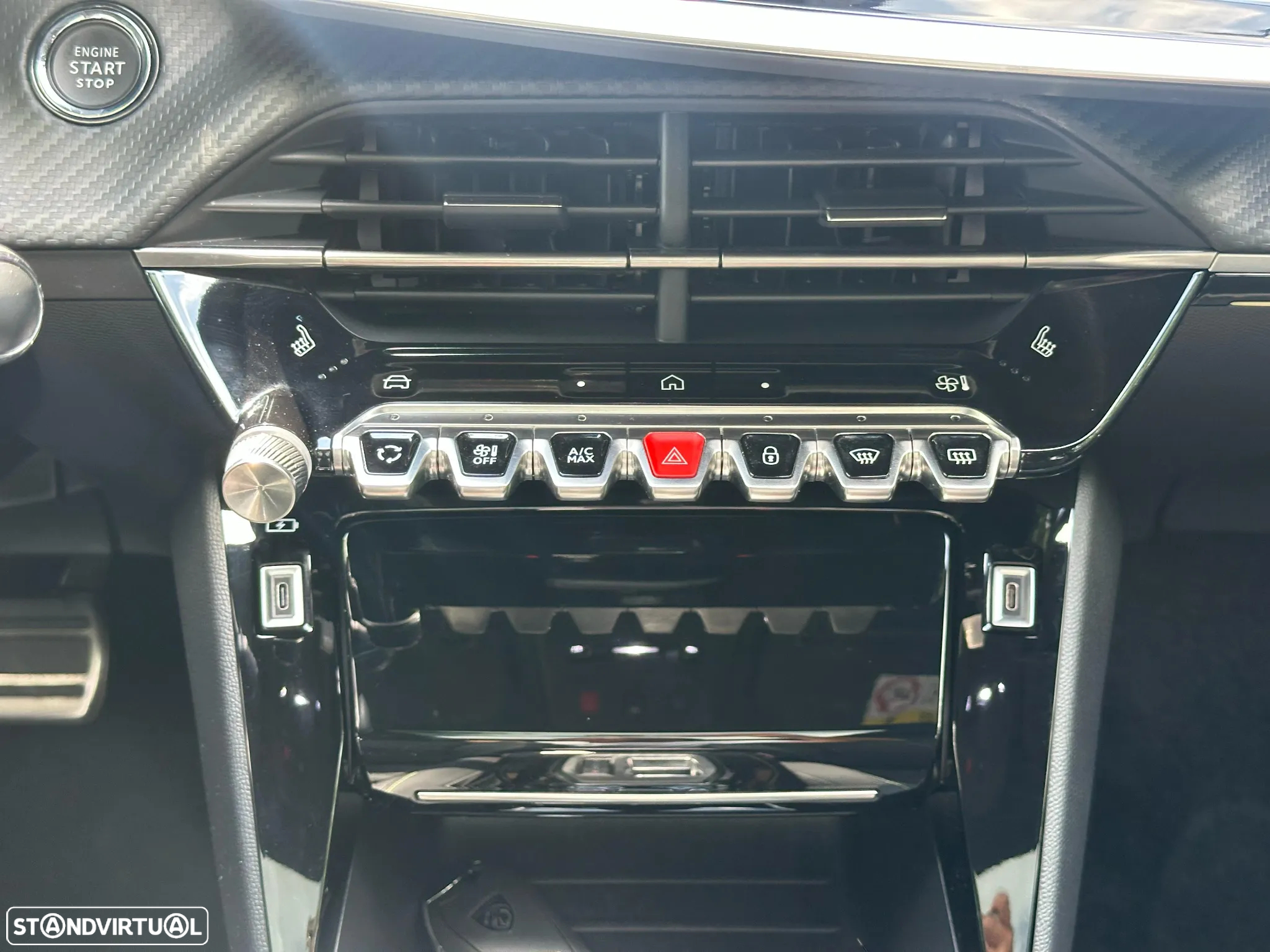Peugeot e-2008 50 kWh GT Pack - 34